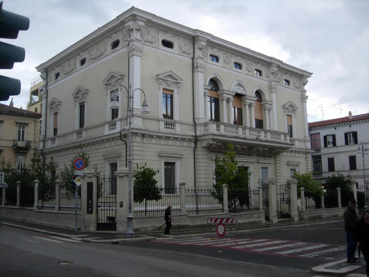 B&B Lanciano Bagian luar foto